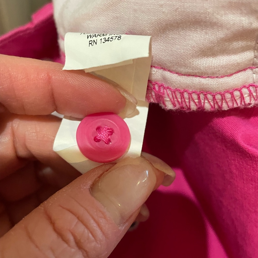 Vineyard Vines size 2 shorts. Never worn, pink with navy whales. - Picture 6 of 9
